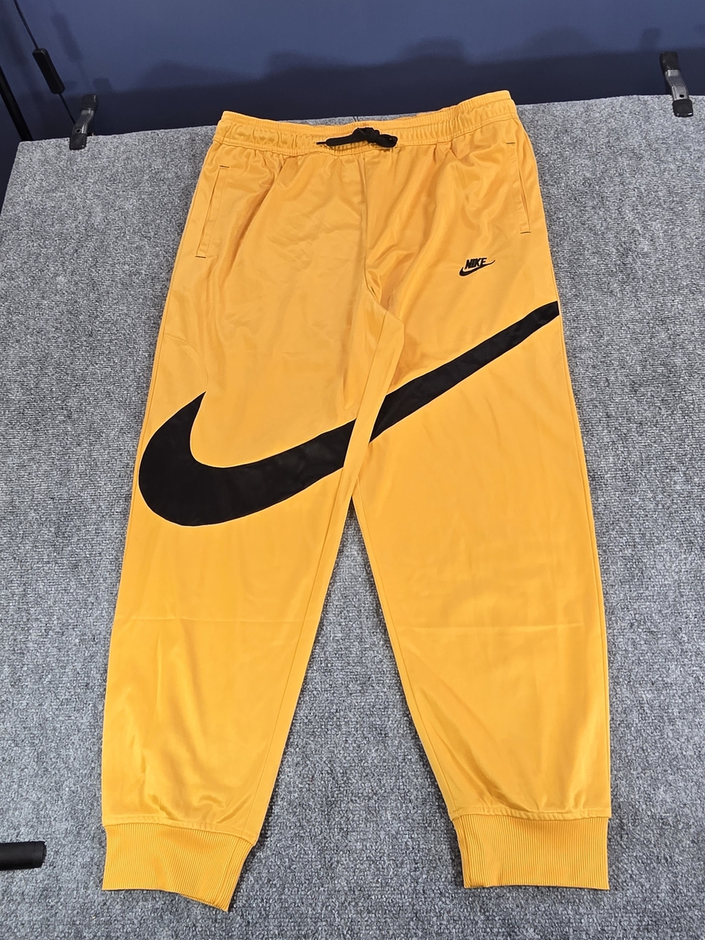 Nike Track Suit Mens 3XL Yellow Black Swoosh Full Zip Jacket Pants Set NWOT - Picture 8 of 11